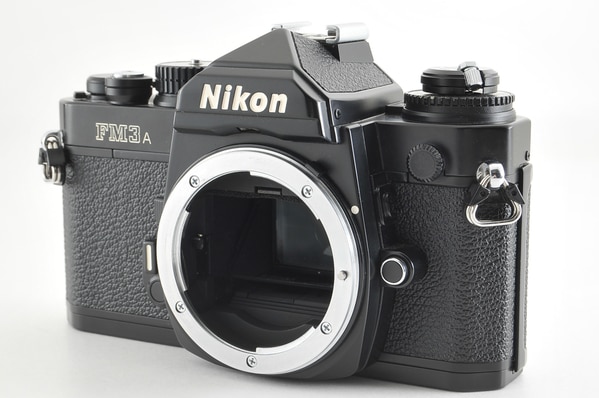 ニコン　Nikon fm3a 35mm f2 FM3aそこまでは厳しそうです