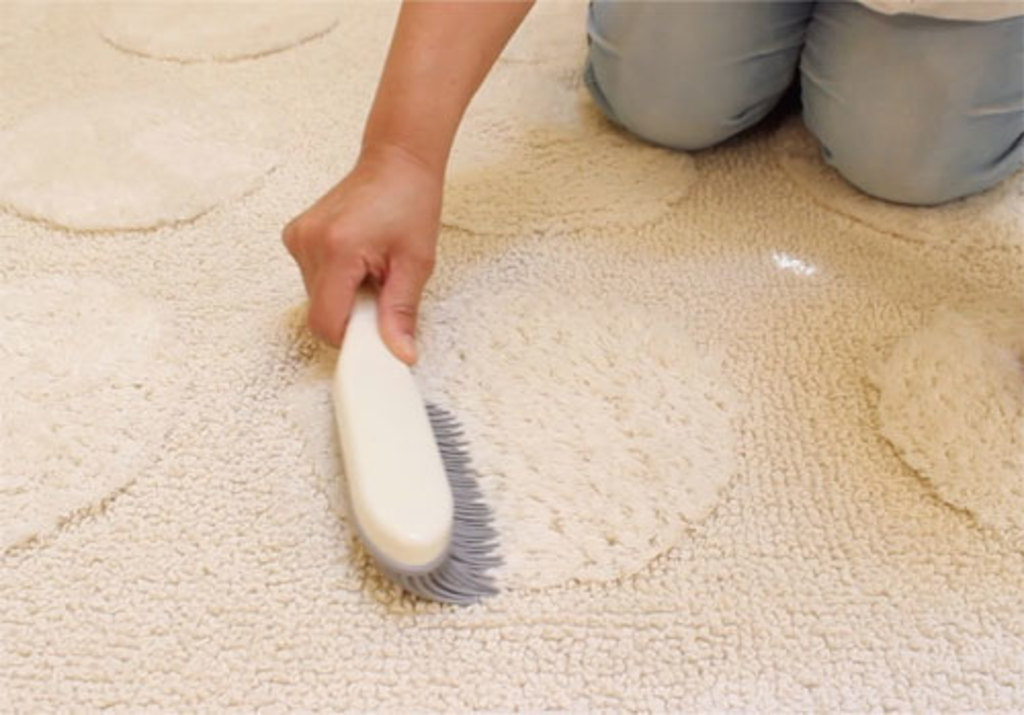 カーペットとラグマットの上手なお手入れ方法 Diy Clip ー暮らしに創る喜びをー カーペットとラグマットの上手なお手入れ方法 Diy Clip ー暮らしに創る喜びをー