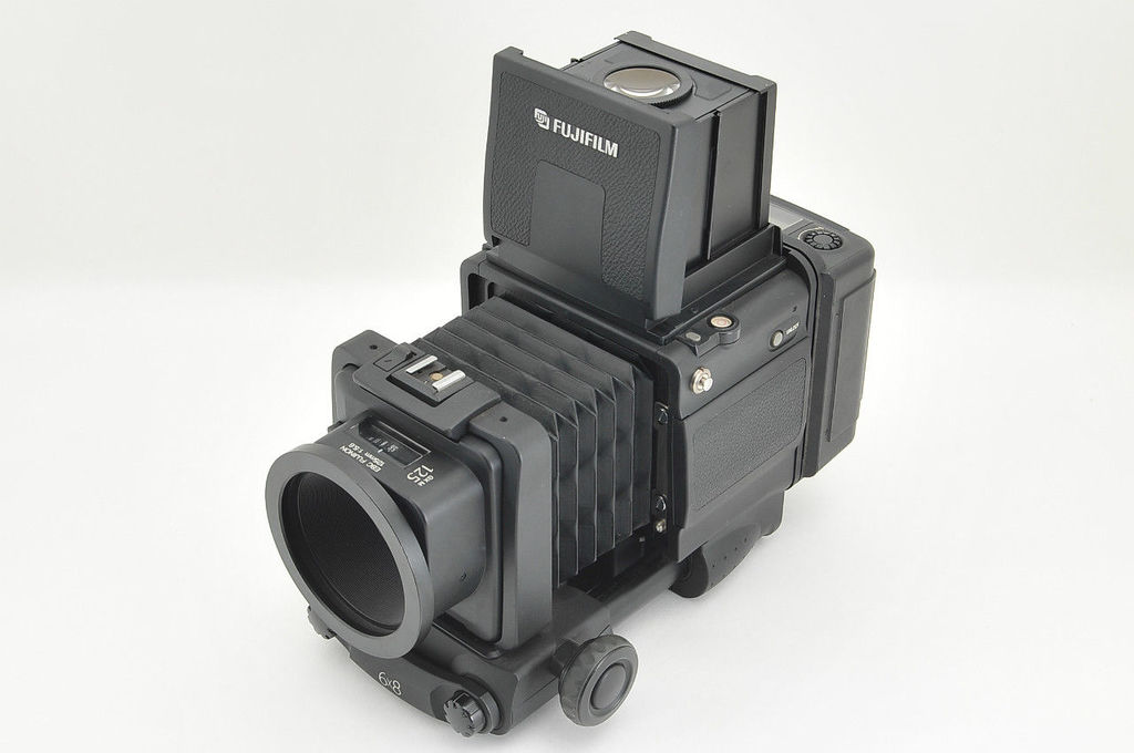 フジフィルム GX680 (II, III, GX680S, IIIS)｜3型の買取相場は上昇