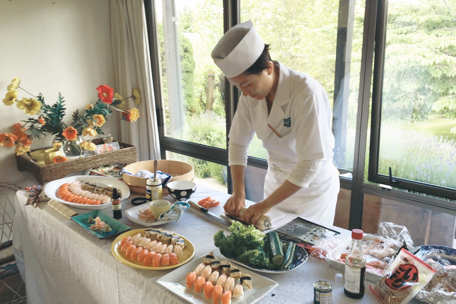 フードトラックの移動寿司屋で独立開業 ニュージーランドで永住権取得の鈴木昭子さん 東京すしアカデミー 寿司職人養成学校