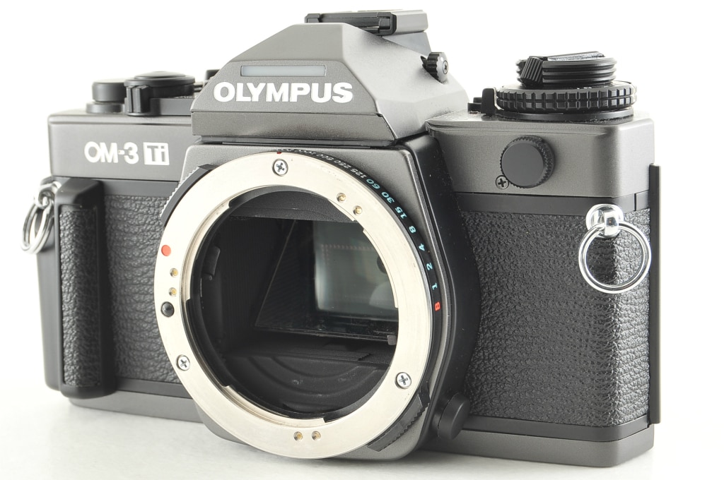 OLYMPUS OM-3 Ti チタン ボディカメラ