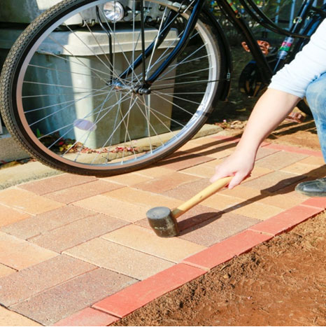 自転車置き場を素敵にdiy 作り方のポイントや注意点とは Diy Clip ー暮らしに創る喜びをー