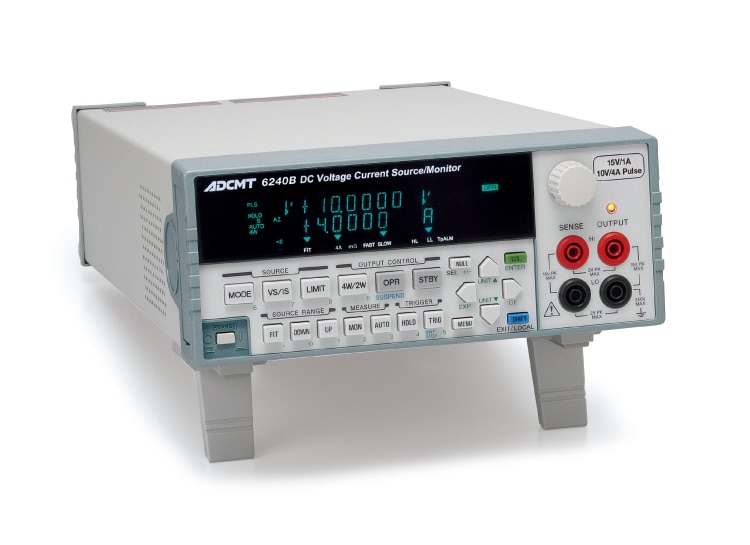 6240B 直流電圧・電流源／モニタ DC Voltage Current Source Monitor
