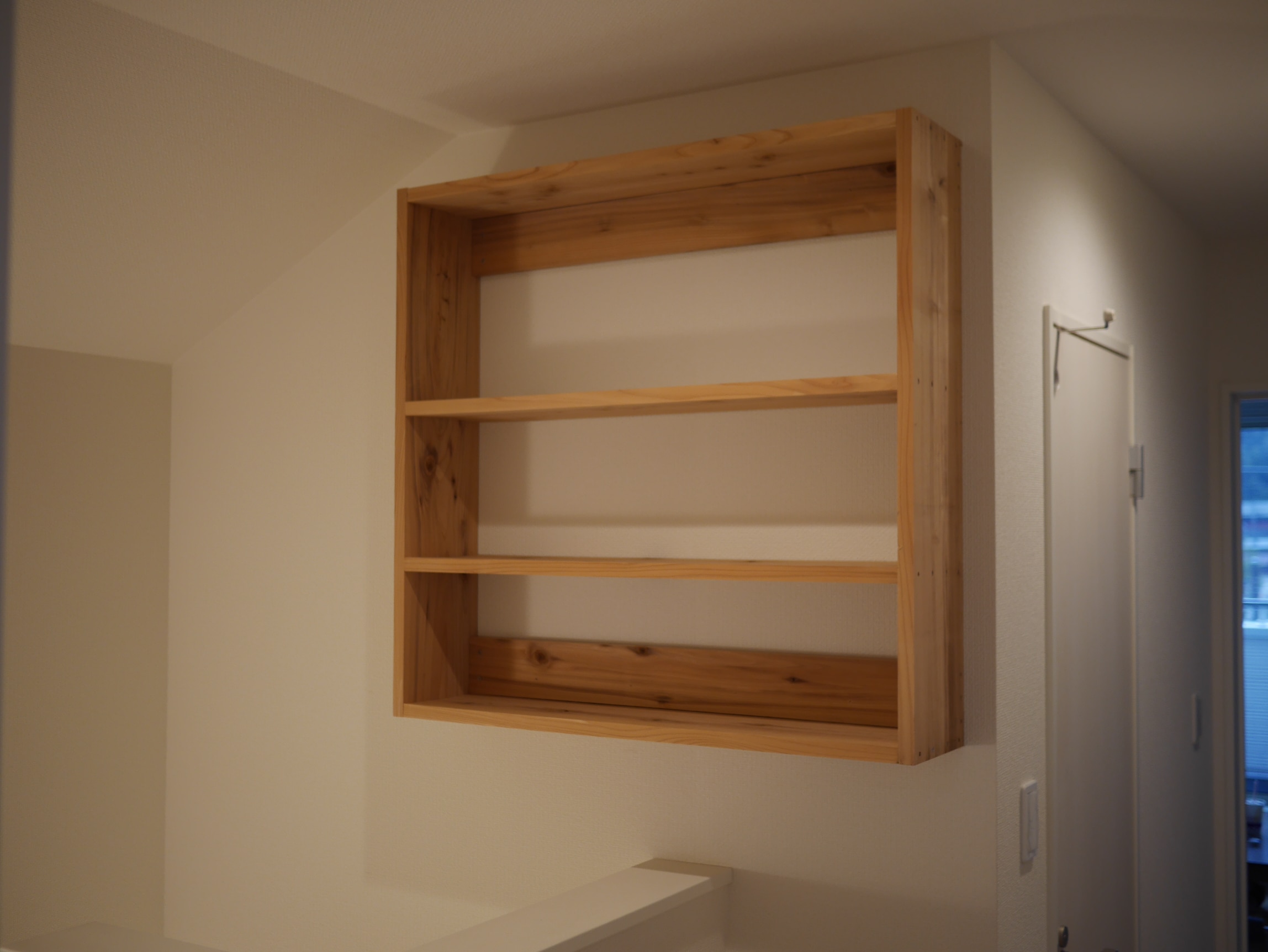初めてのgood diy 念願のマイホームでスペース活用 見せる収納棚を作ってみた Diy Clip ー暮らしに創る喜びをー 初めてのgood diy 念願のマイホームでスペース活用 見せる収納棚を作ってみた Diy Clip ー暮らしに創る喜びをー
