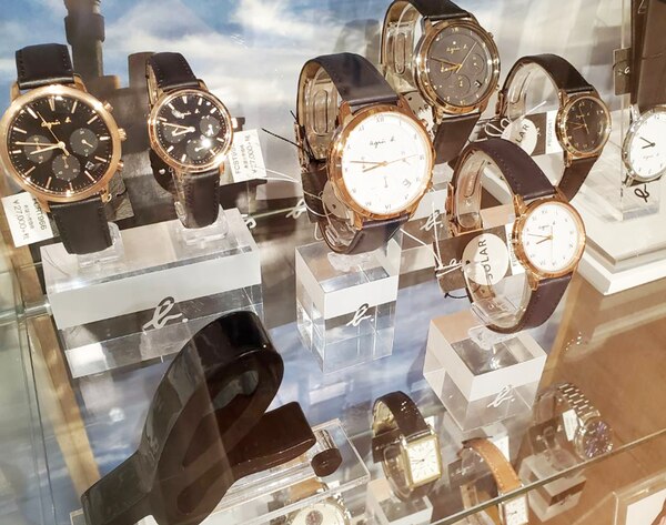 Agnes B アニエスベー 腕時計 時計専門店ザ クロックハウス