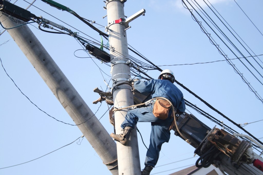 電柱作業