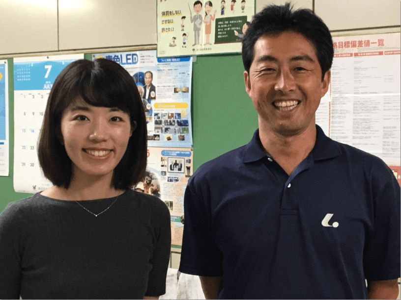 ２年生担任・英語/明石友里江先生（左）、進路指導主任・加藤正紀先生