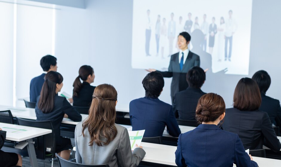 イメージ；人材育成
