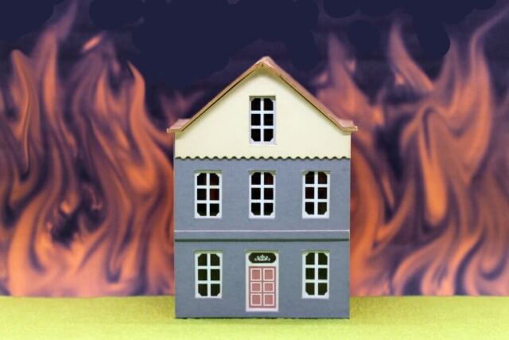 アパート経営で絶対加入すべき「火災保険」