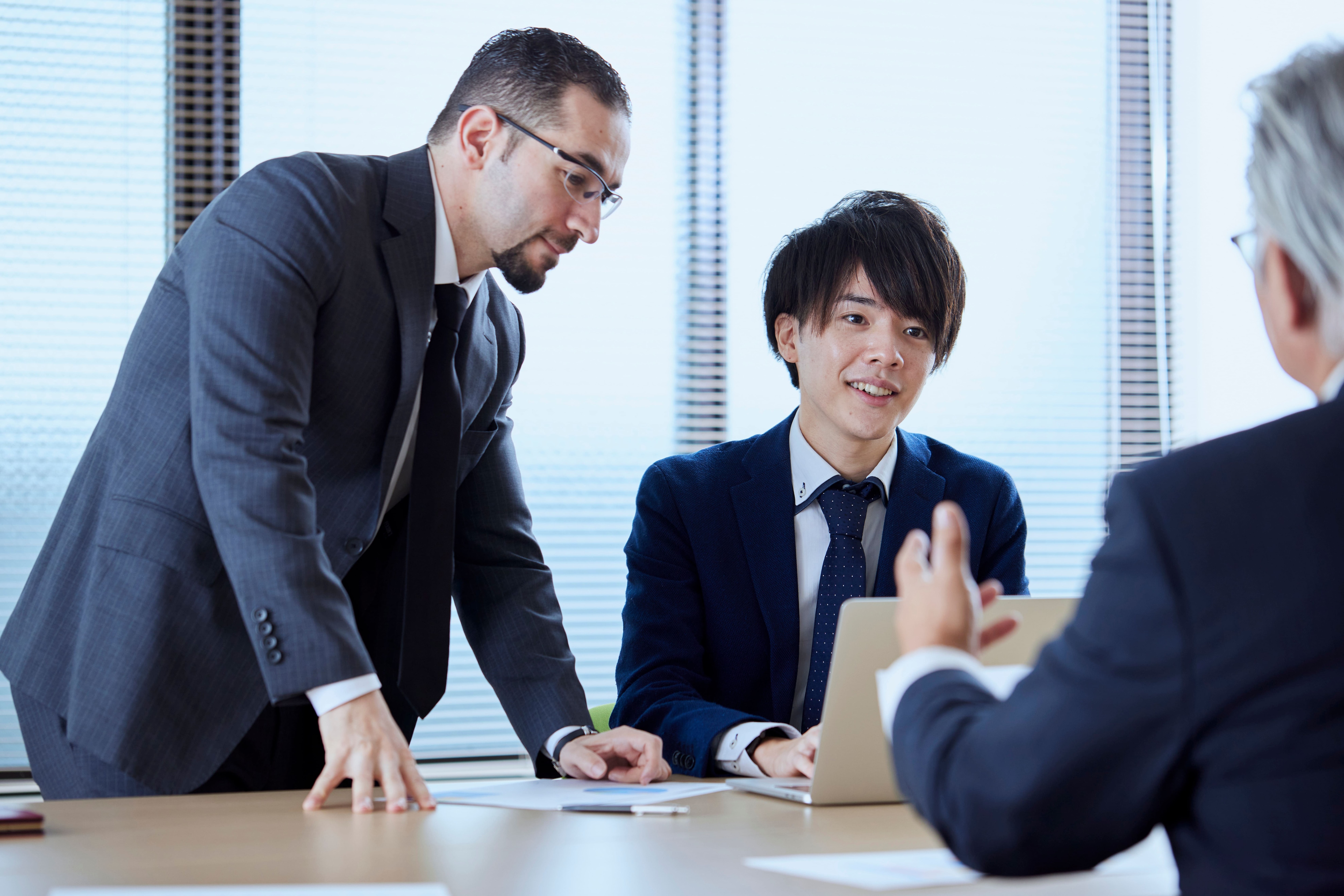 日系企業で働く外国人向け 日本の職場文化 eラーニングプログラム ～日本企業の文化理解～​​
