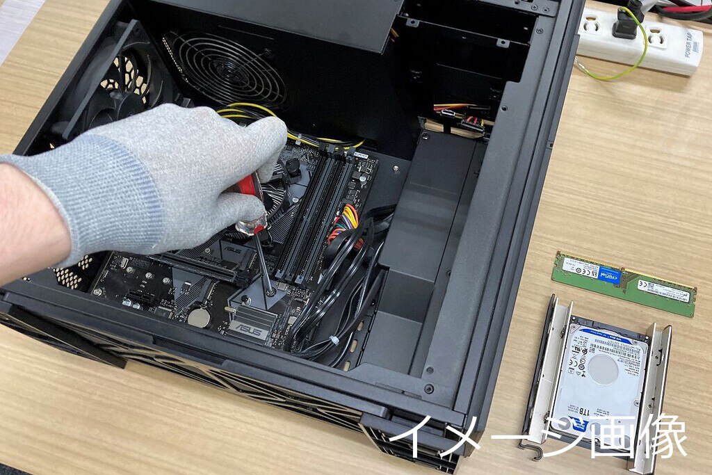 パソコン修理 CPUグリス塗り直し時にマザーボードのピンを折った