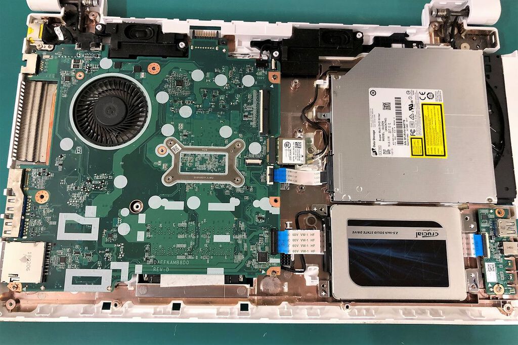 ASUSノートパソコンの修理、バッテリー残量表示が異常 | ドスパラの