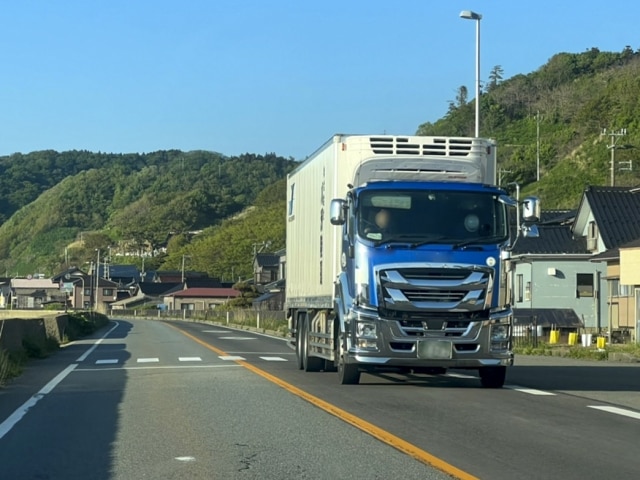 大型貨物自動車等通行止めの標識のある道路を通る方法