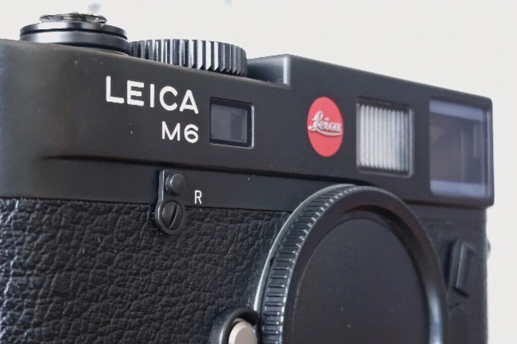 極上品 ライカ 12549 レンズフード シルバー エルマー用