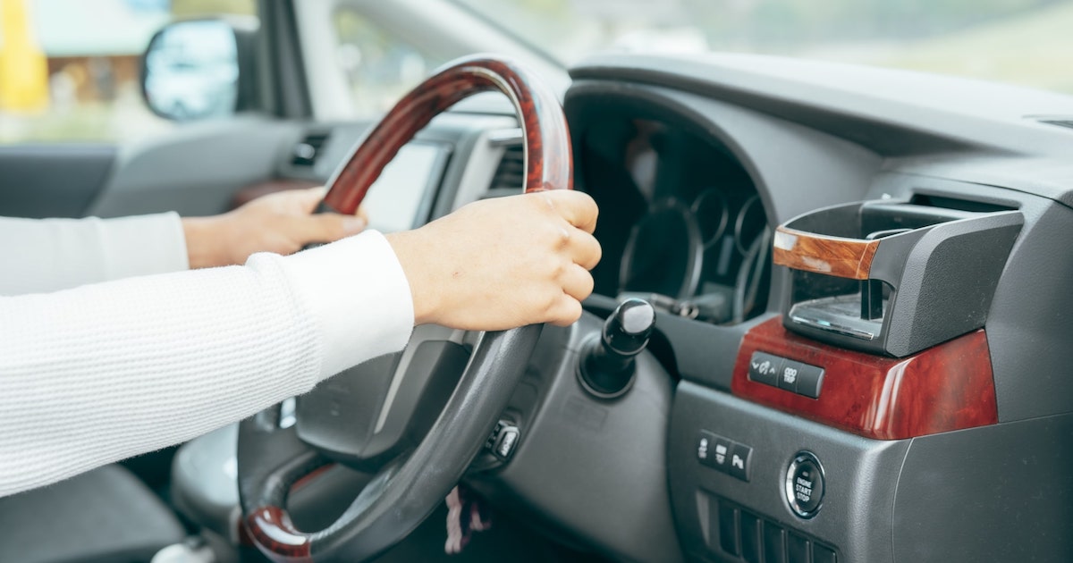 社宅の駐車場でも車庫証明は必要? 必要書類と手続きの流れ