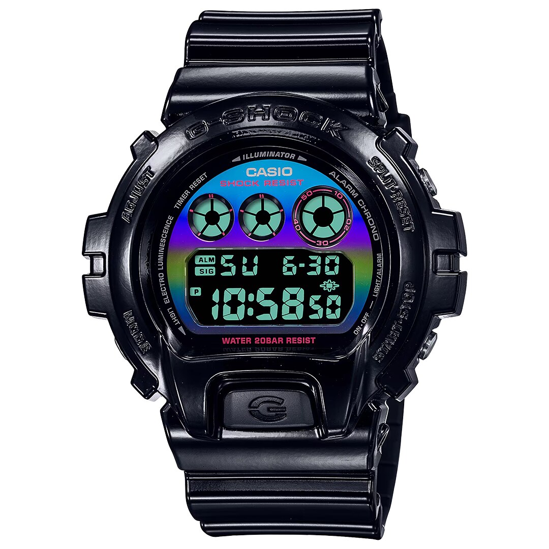 G-SHOCKから全体をブラックアウトに仕上げたモデル「GM-2100BB G-SHOCKから全体をブラックアウトに仕上げたモデル「GM-2100BB