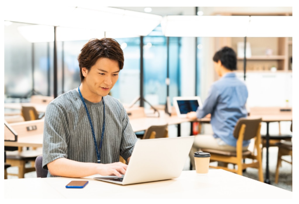 同業種で転職したビジネスパーソン