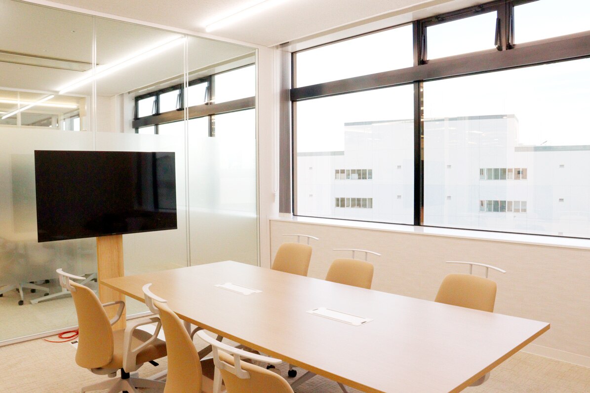 株式会社アテナのミーティングルーム