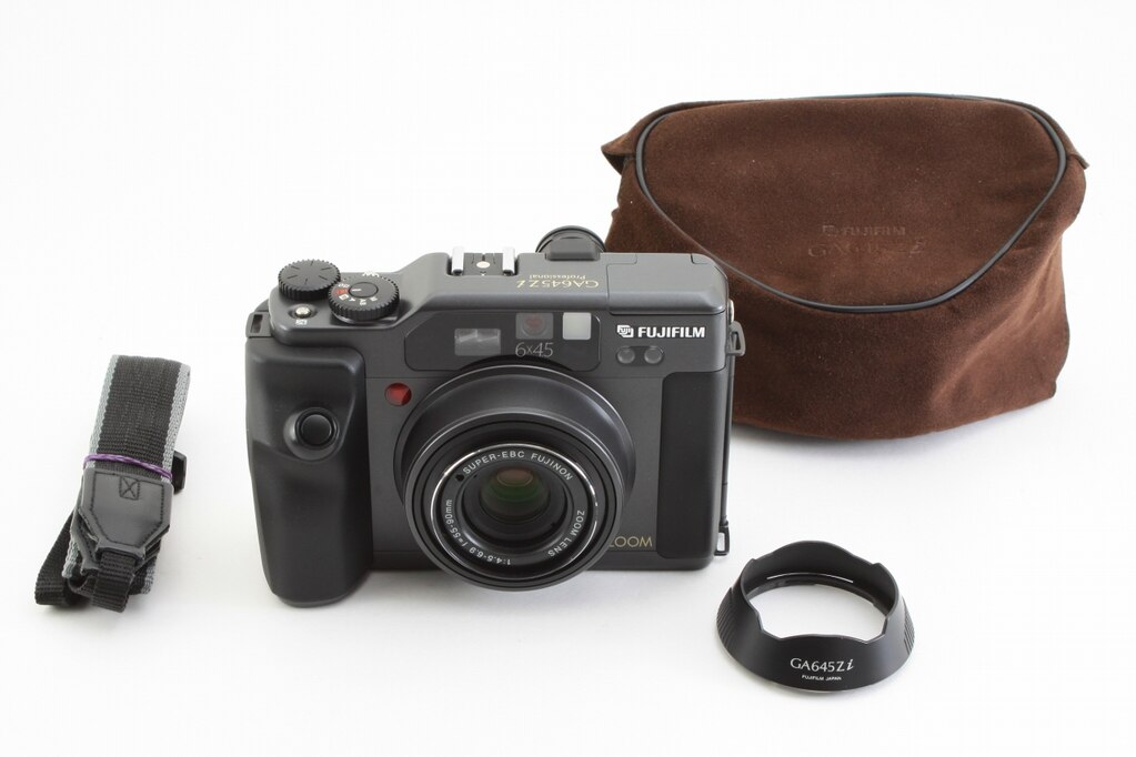 FUJIFILM 富士フイルム GA645Zi Professional SUPER-EBC FUJINON ZOOM