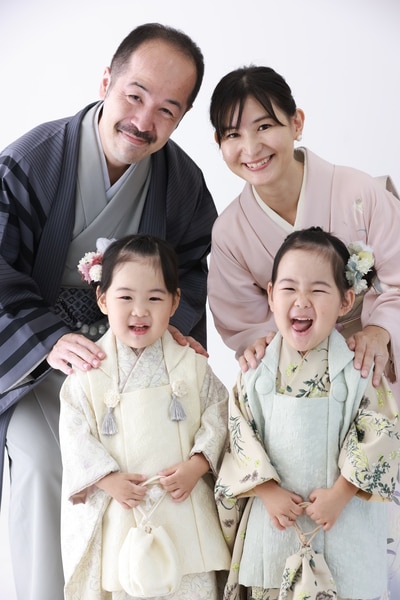 3歳 双子で七五三】お客様 ご紹介 | A-Studio代官山 3歳 双子で七五三】お客様 ご紹介 | A-Studio代官山