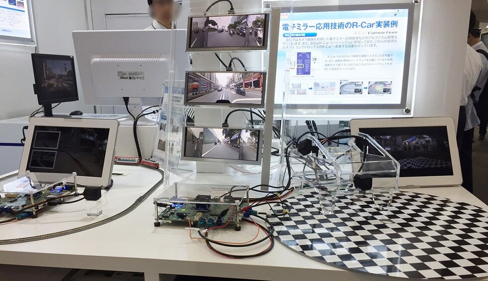 電子ミラー応用技術のR-Car実装例