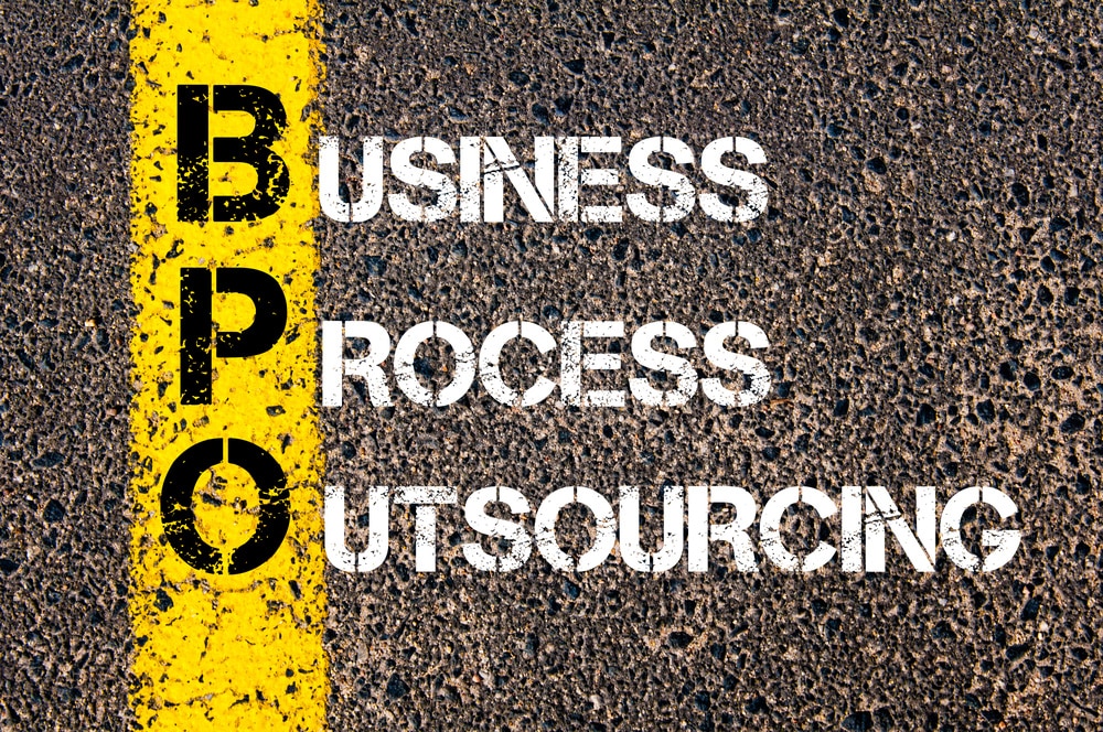 BPO（ビジネスプロセスアウトソーシング）とは？特徴とアウトソーシング・外注との違いを解説