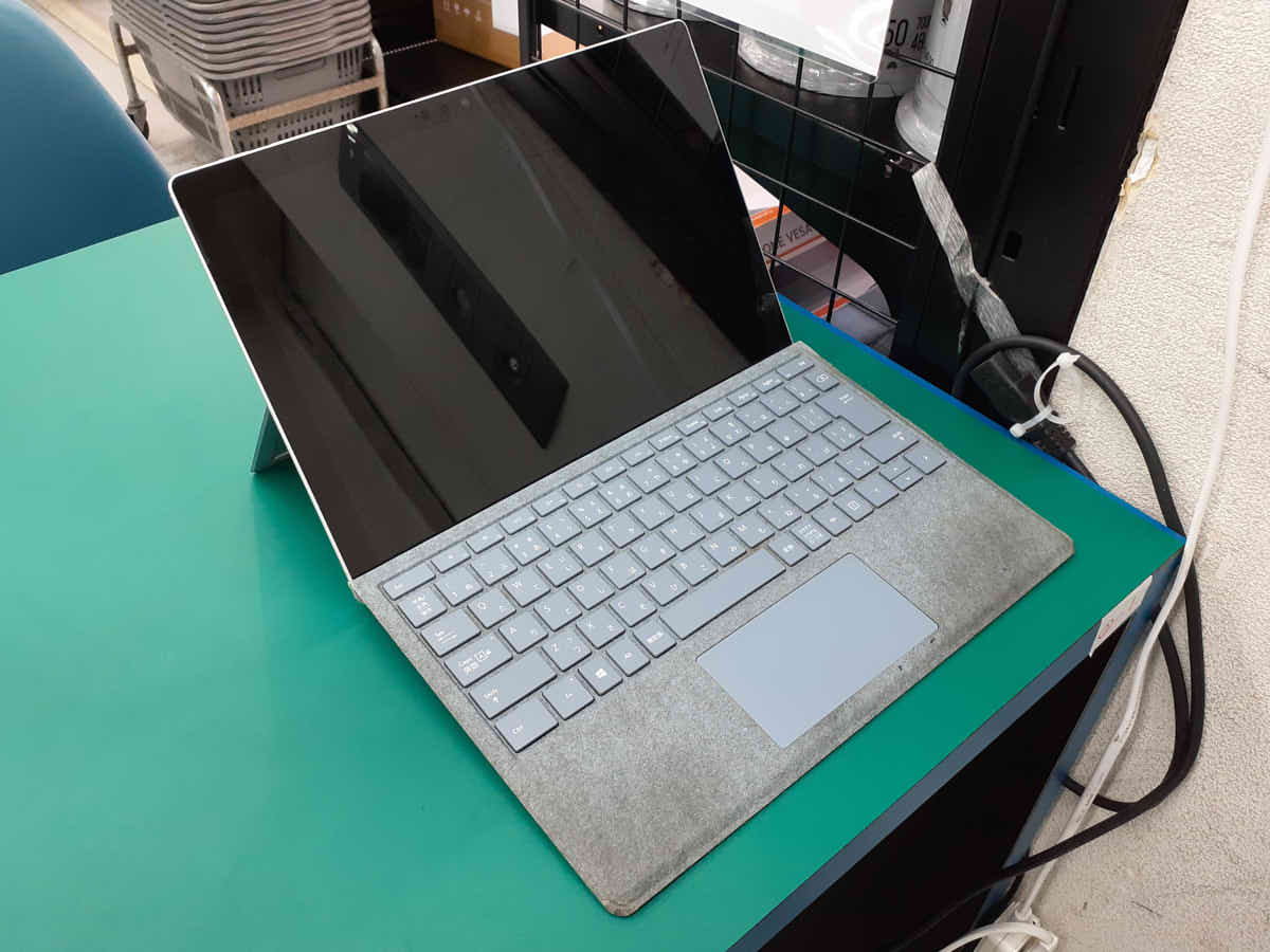 Surfaceの起動トラブルを解消!【パソコン修理事例】