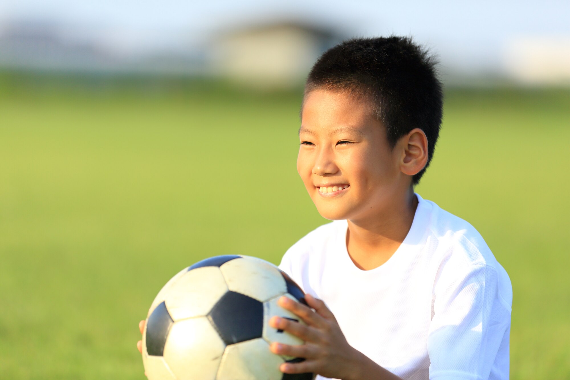 サッカー少年イメージ