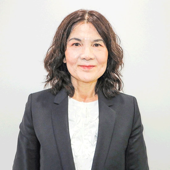 山崎　圭子