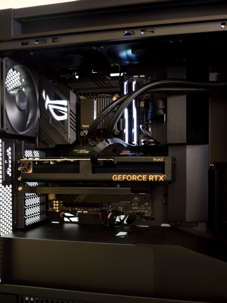 PC組立代行 ProArtシリーズで揃えたシックで大人なハイエンドPC PC組立代行 ProArtシリーズで揃えたシックで大人なハイエンドPC