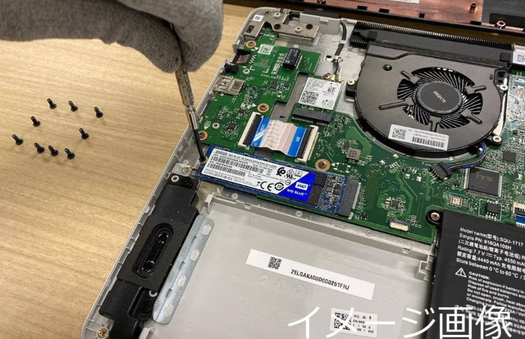 パソコン修理 起動後すぐにブルースクリーンが発生するノートPCのSSD交換事例 ドスパラ広島店