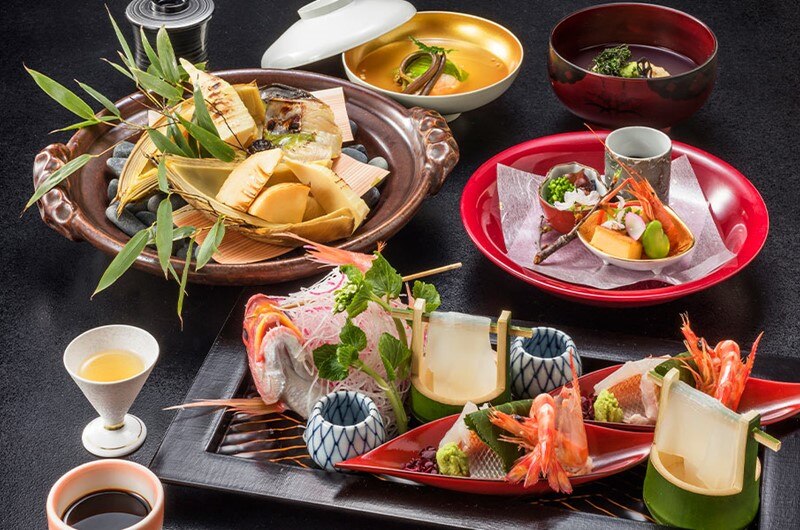 デロンギ導入事例|佳松苑グループ|はなれ櫂_料理