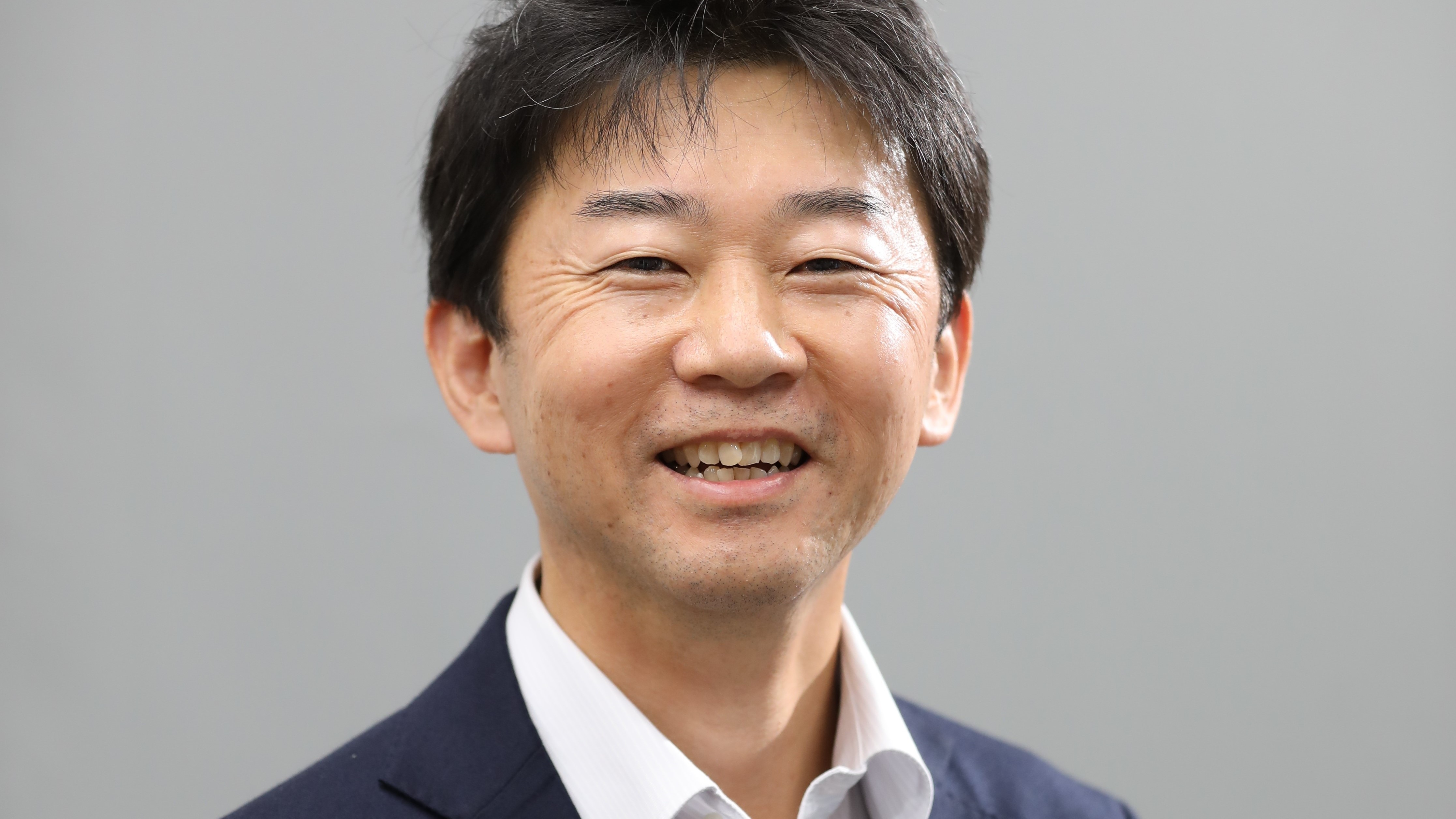 採用_社員紹介_中途採用2003_2