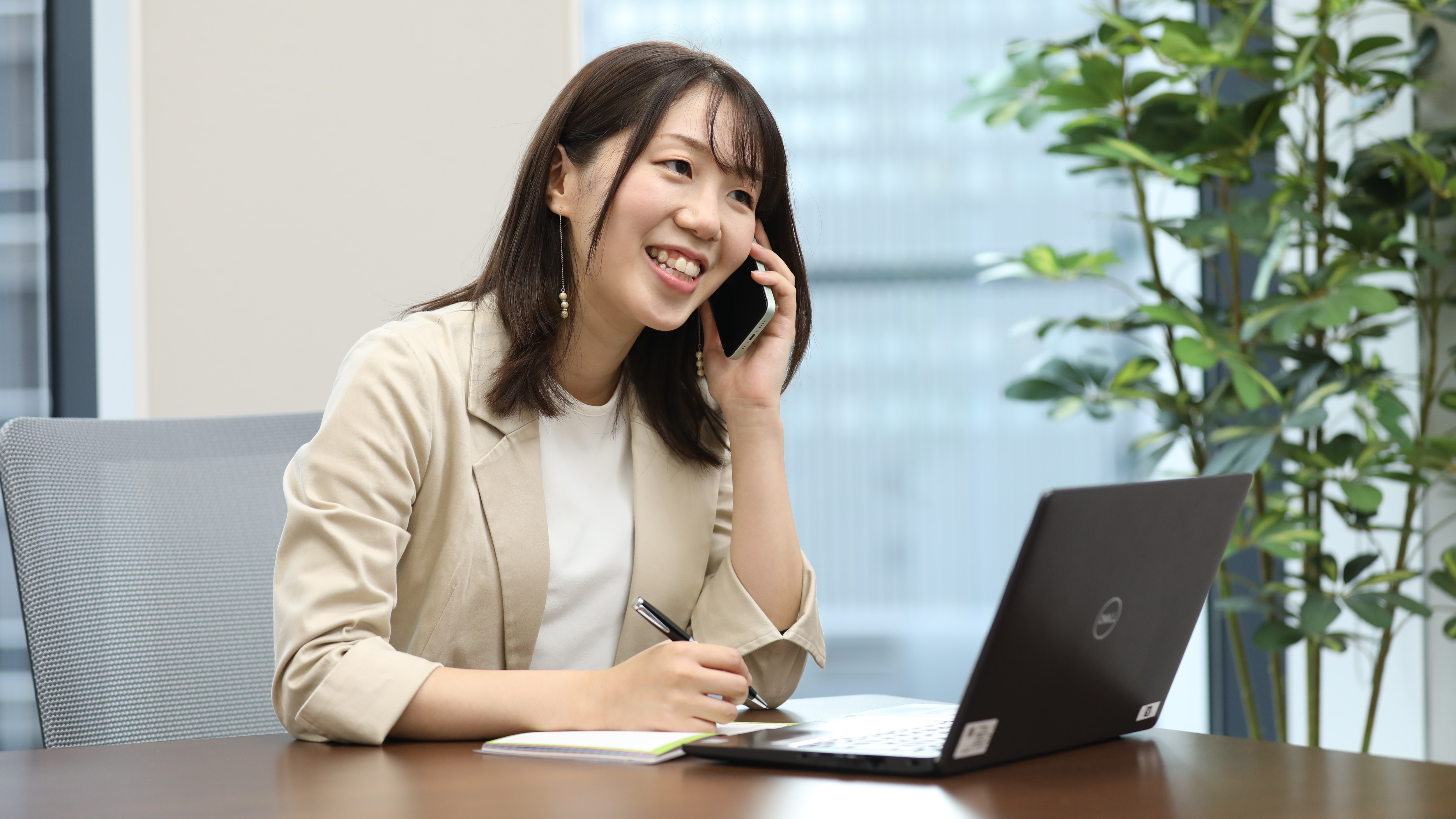 採用_社員紹介_2017年中途入社2