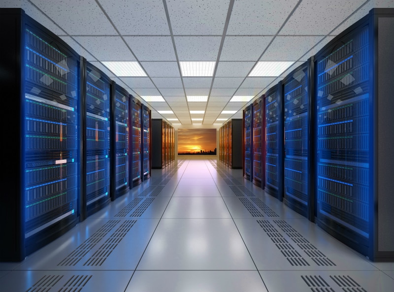 UPS（無停電電源装置）とは