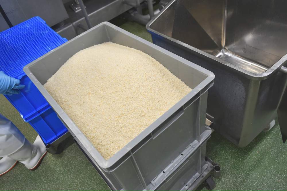 ハンバーグ　材料　パン粉