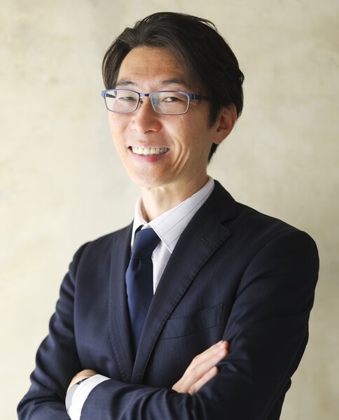 角俊英_(株)MS&Consultingコンサルタント、研修・講演依頼は年間200件を超える、研修講師のみならず企業課題にあわせた研修プログラムの開発も担当