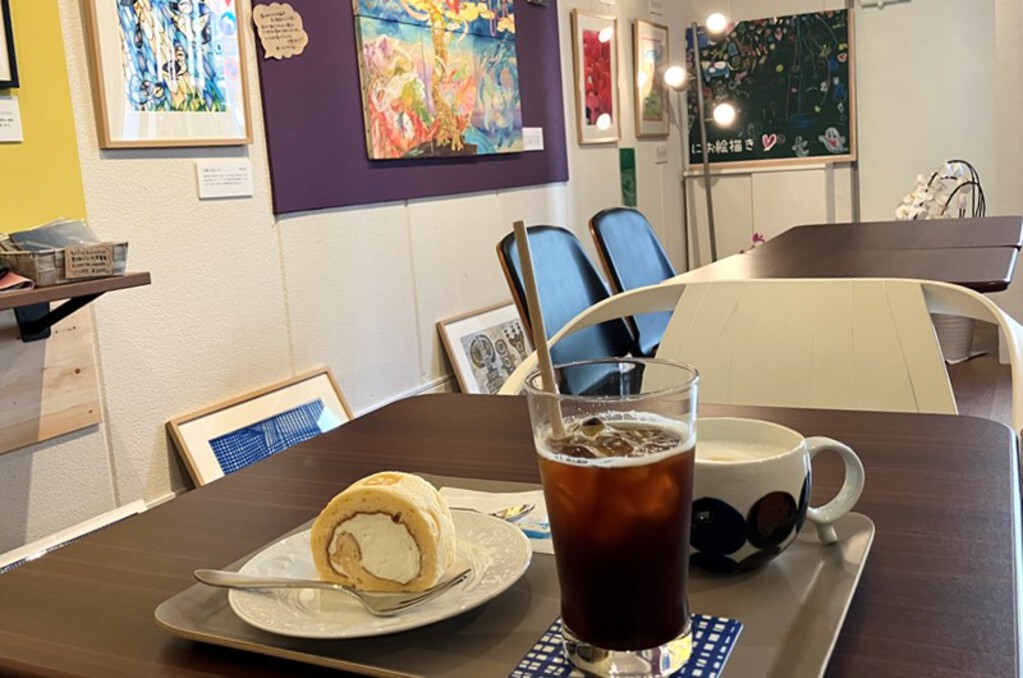 デロンギ導入事例|ギフテッドアート美術館 カフェMOGA|フード_ドリンク
