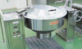 ㊴電気式回転釜（3P-200V:24.3kW）×2台