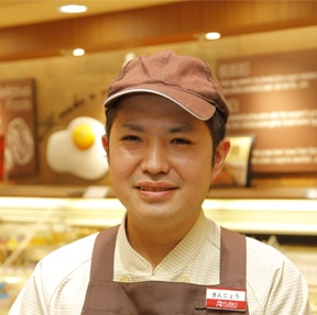 精肉マネージャー  金城 和也 さま
