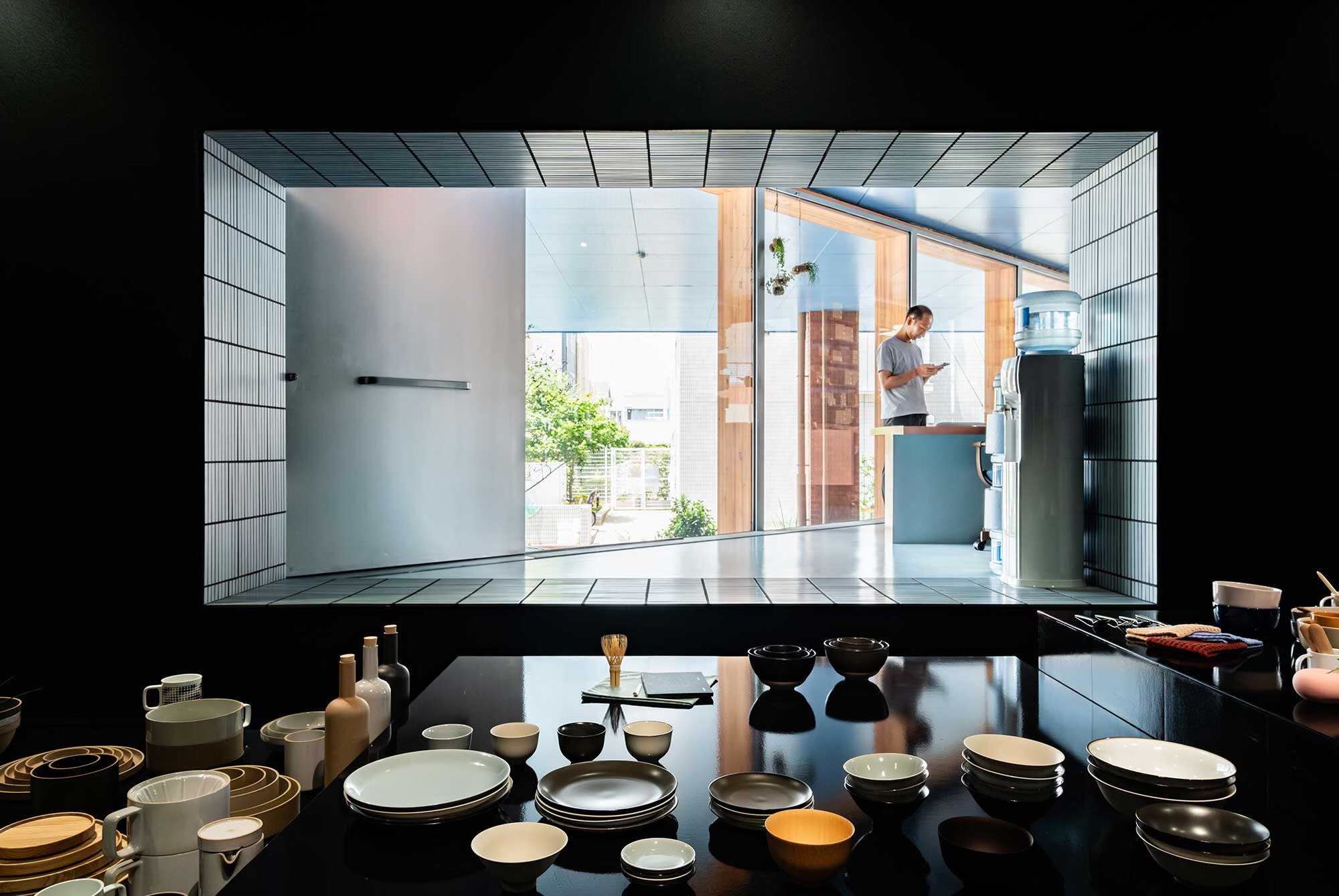 LIXIL｜INAXのタイル総合情報サイト「INAX TILE LAB」｜DTL INTERVIEW