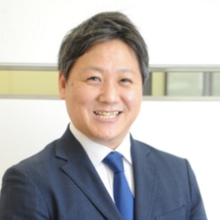 伊藤 鑑