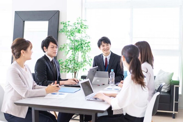職場コミュニケーション　活性化　施策