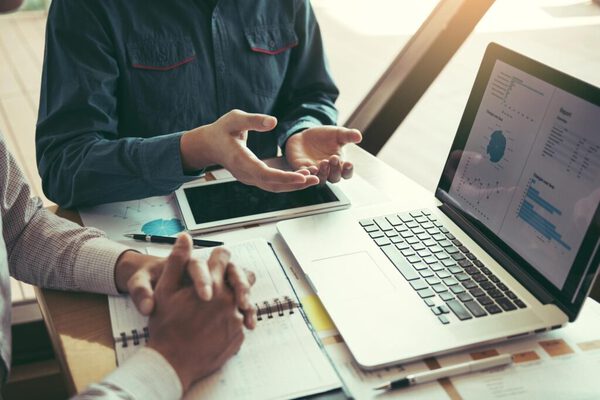人事関連業務の効率化には採用管理システムの導入が効果的