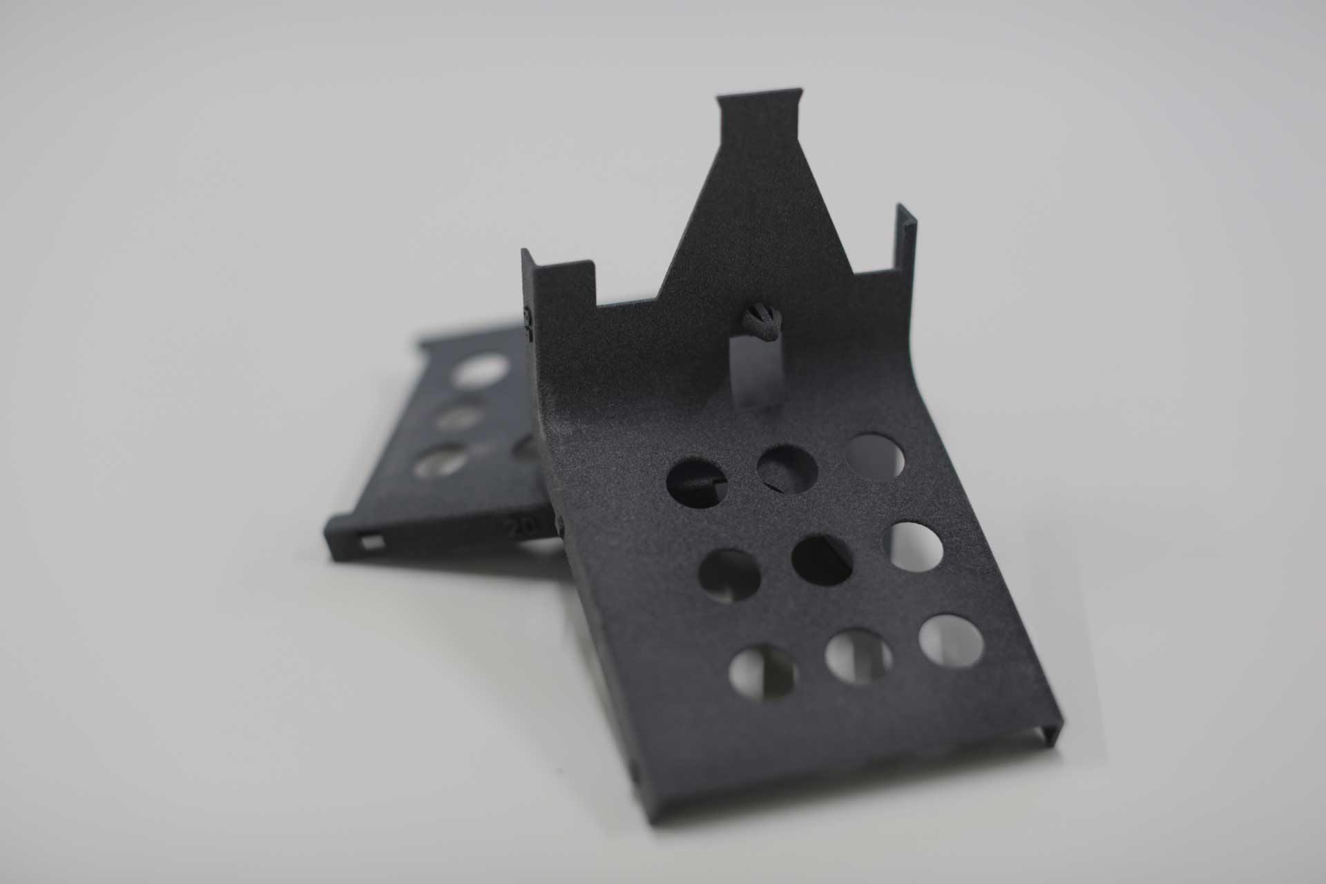 2021年に生産を開始した3Dプリント製ハーネス用プロテクターの成果