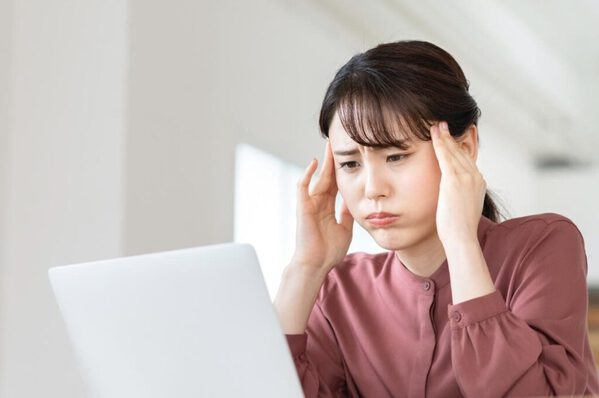 メールや電話で選考辞退を伝えるときには注意すべきポイントがある