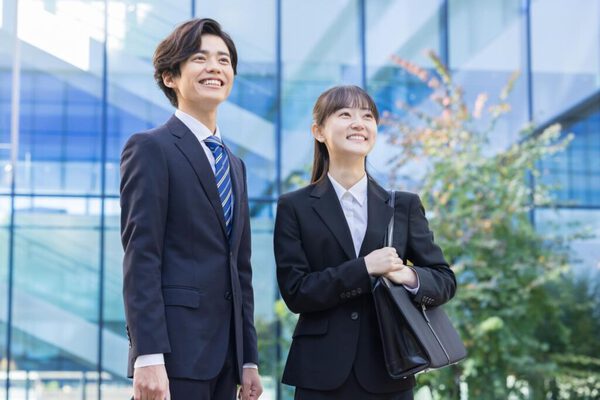 受諾するときは内容を簡潔かつ分かりやすく盛り込んだメールが大切