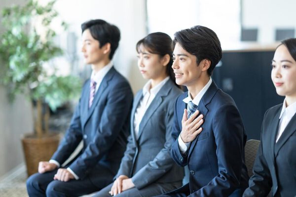 新卒一括採用の選考をスムーズにするためにも、業務のIT化を進めよう