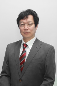株式会社ナニワ商会　前野