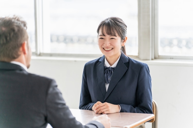 採用面接における面接官の役割